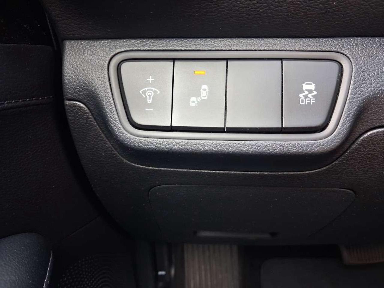 2024 Kia Forte EX IVT Photo