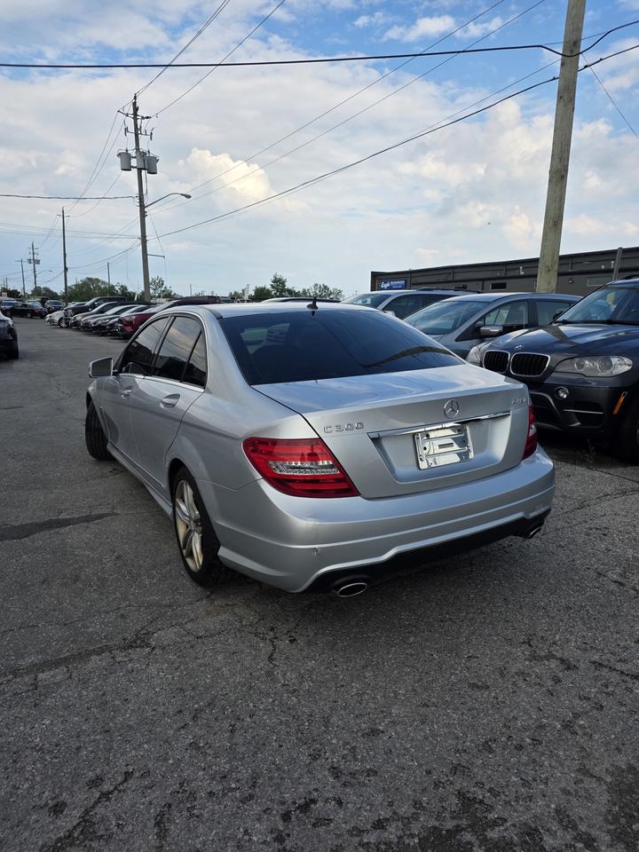 2014 Mercedes-Benz C-Class C300 Photo