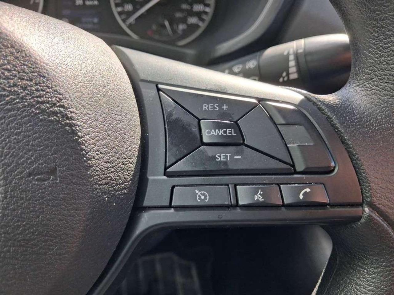 2024 Nissan Sentra SV CVT Photo