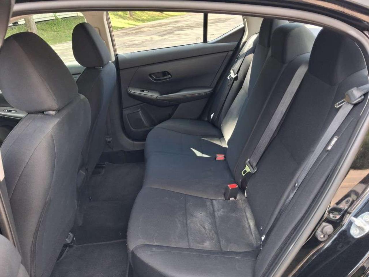 2024 Nissan Sentra SV CVT Photo
