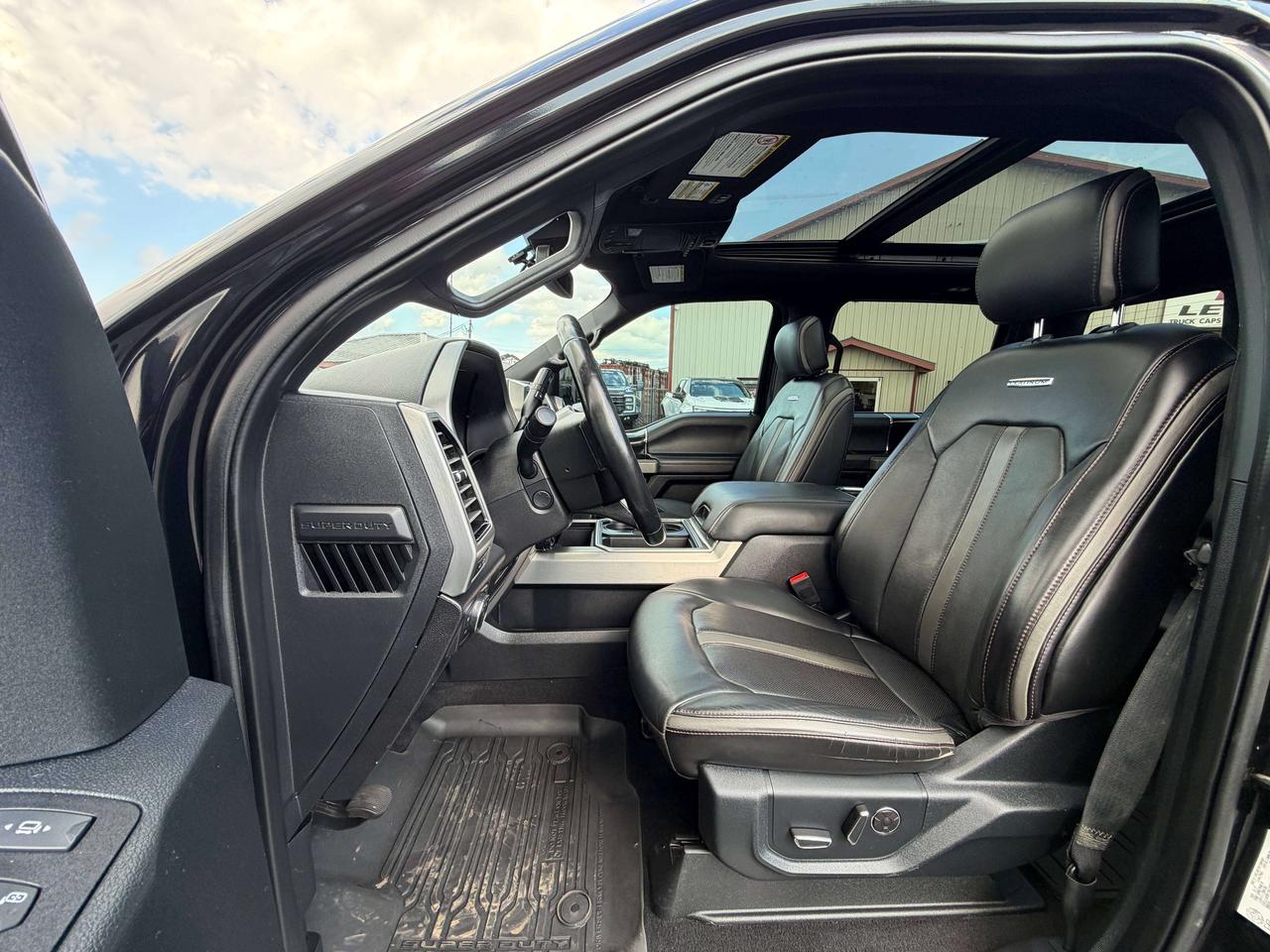 2021 Ford F-250 Platinum Photo