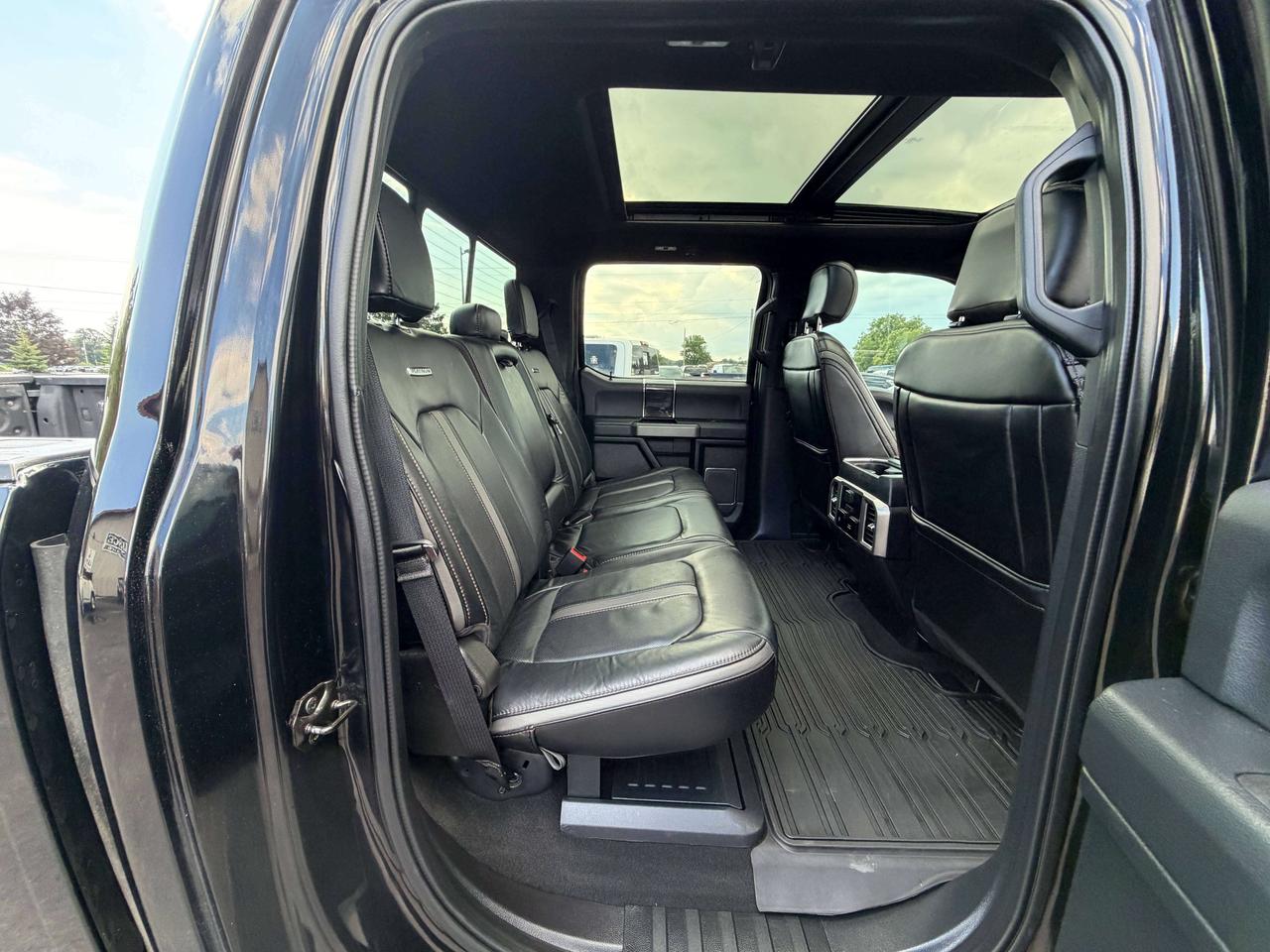 2021 Ford F-250 Platinum Photo
