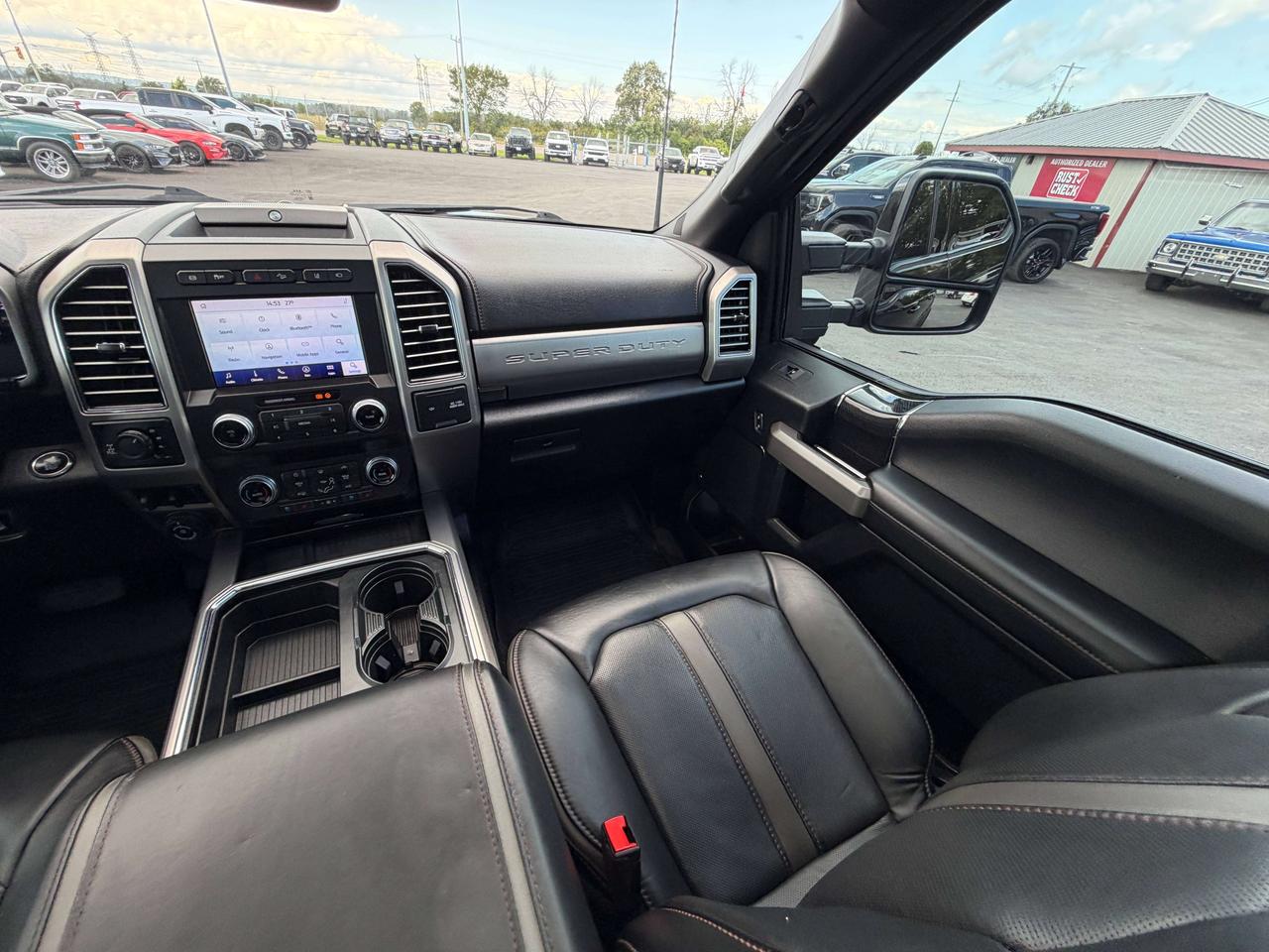 2021 Ford F-250 Platinum Photo