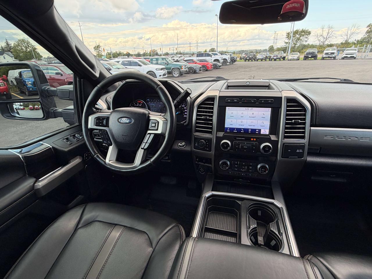 2021 Ford F-250 Platinum Photo