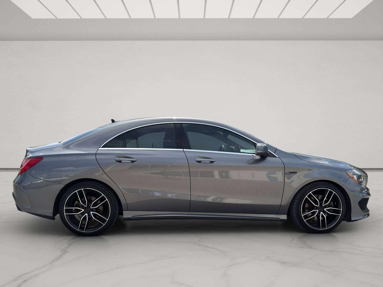 2015 Mercedes-Benz CLA 4MATIC, AMG PACKAGE, APPLE/ANDROID, MINT! 184K! Photo
