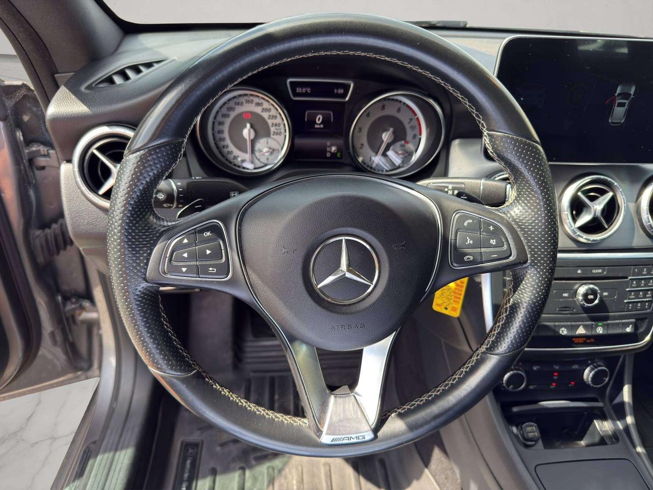 2015 Mercedes-Benz CLA 4MATIC, AMG PACKAGE, APPLE/ANDROID, MINT! 184K! Photo