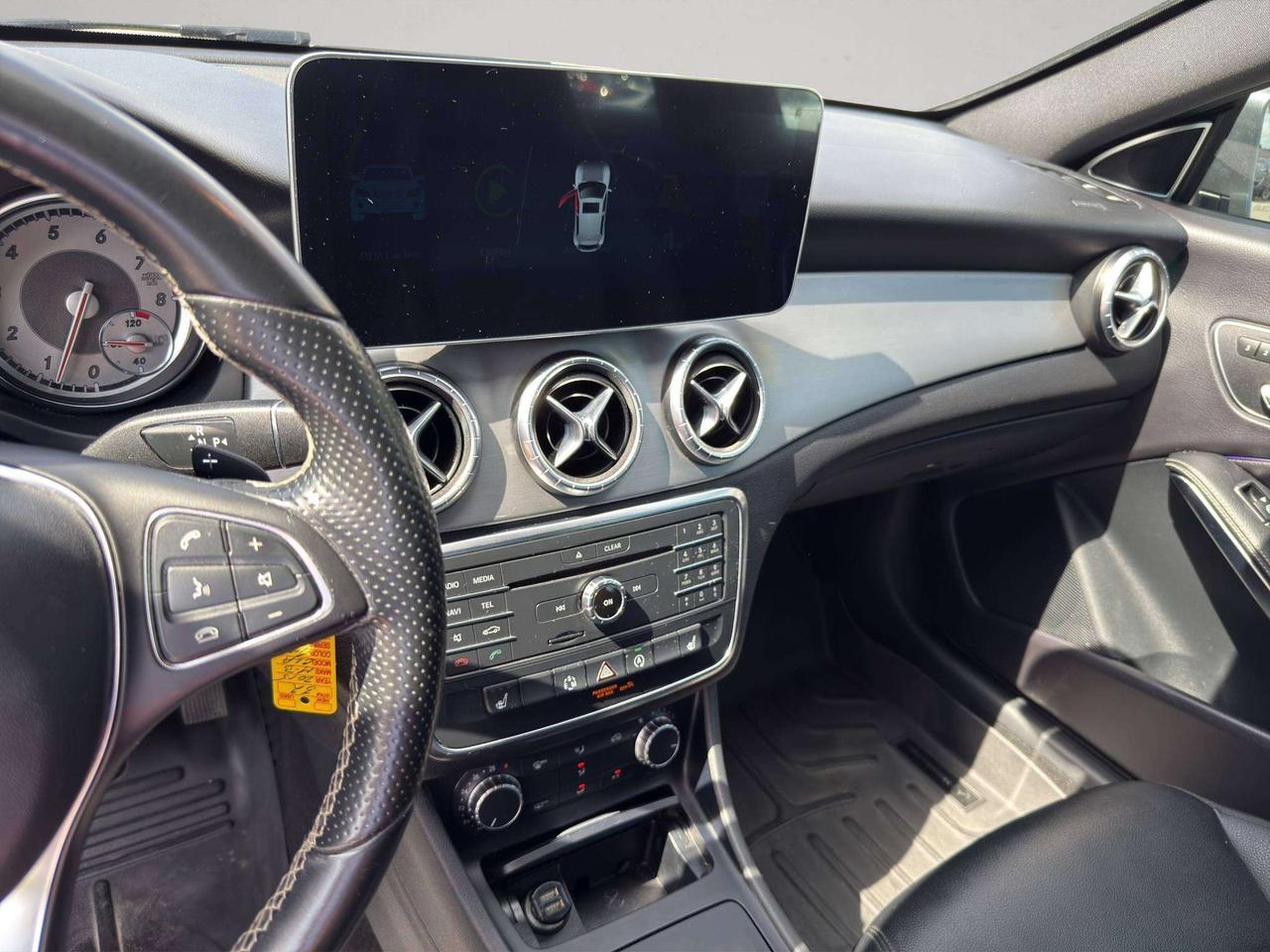 2015 Mercedes-Benz CLA 4MATIC, AMG PACKAGE, APPLE/ANDROID, MINT! 184K! Photo