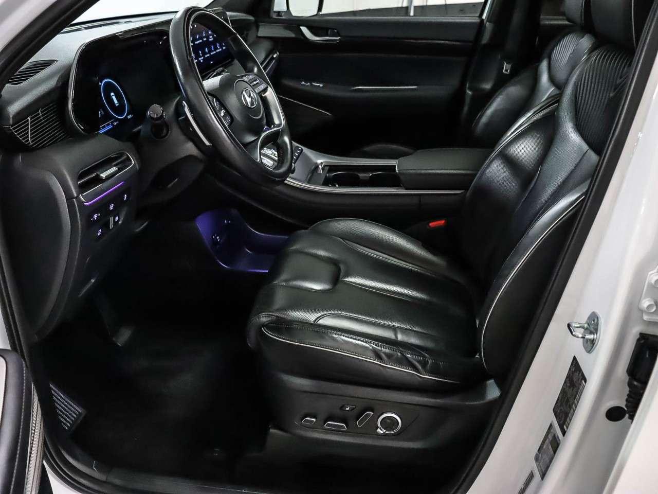 2023 Hyundai PALISADE Ultimate Calligraphy 7-Passenger AWD Photo