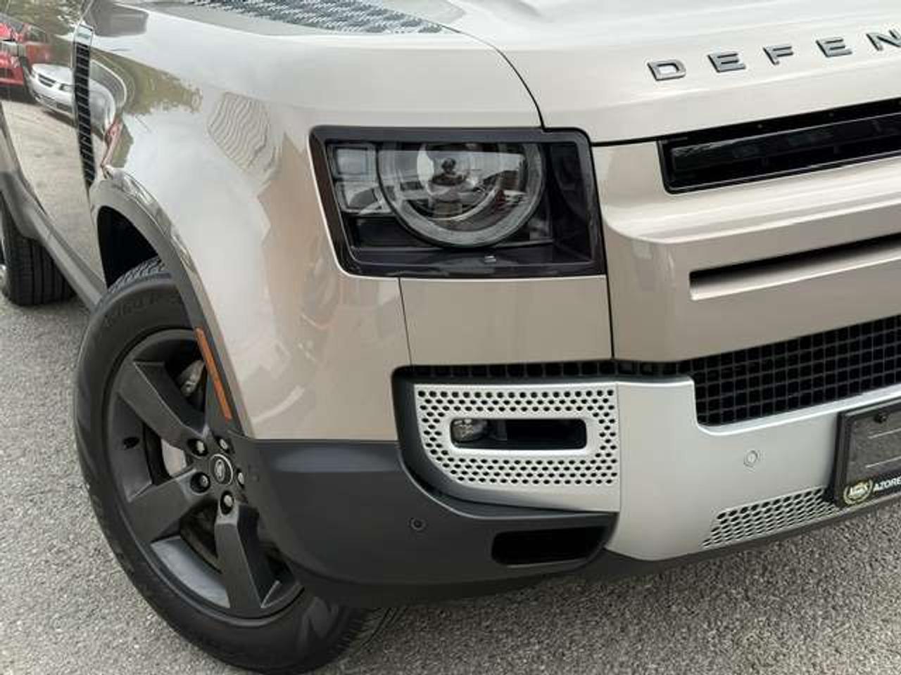 2023 Land Rover Defender Rare 8Seater 130 FullyLoaded CleanCarfax Certified Photo