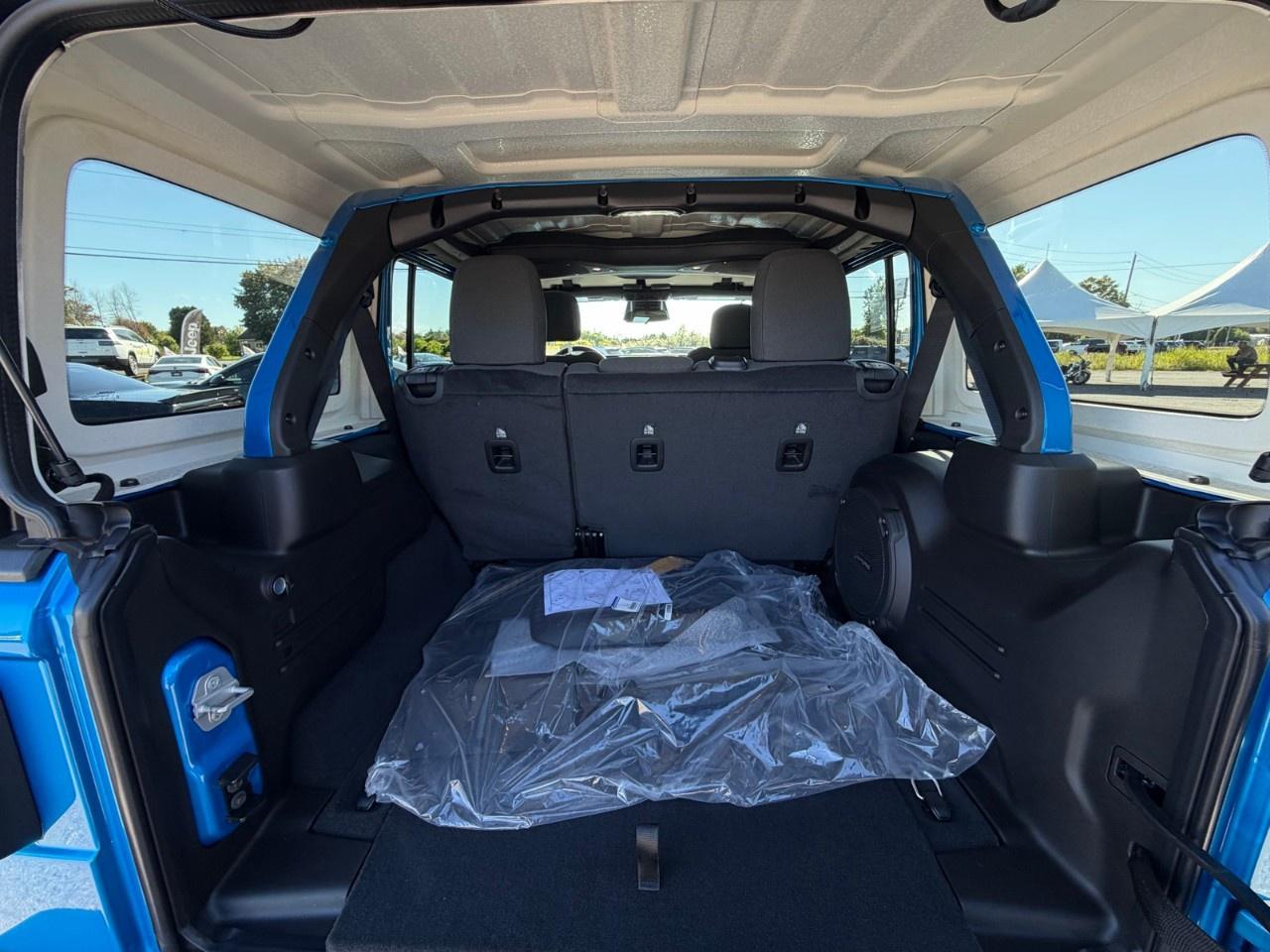 2027 Jeep Wrangler Willys 4 Door 4x4 Photo