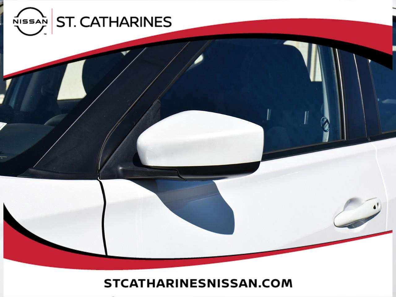 2024 Nissan Kicks SV Photo
