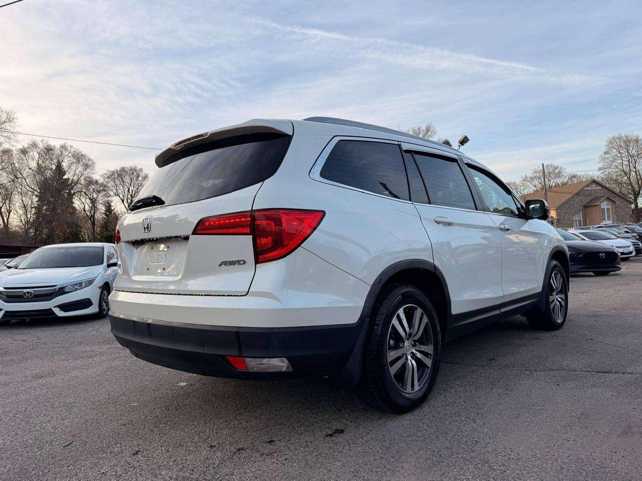 2017 Honda Pilot 4WD EX-L w/RES Photo