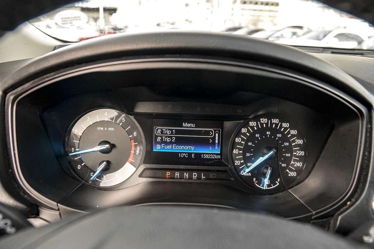 2018 Ford Fusion SE FWD Photo