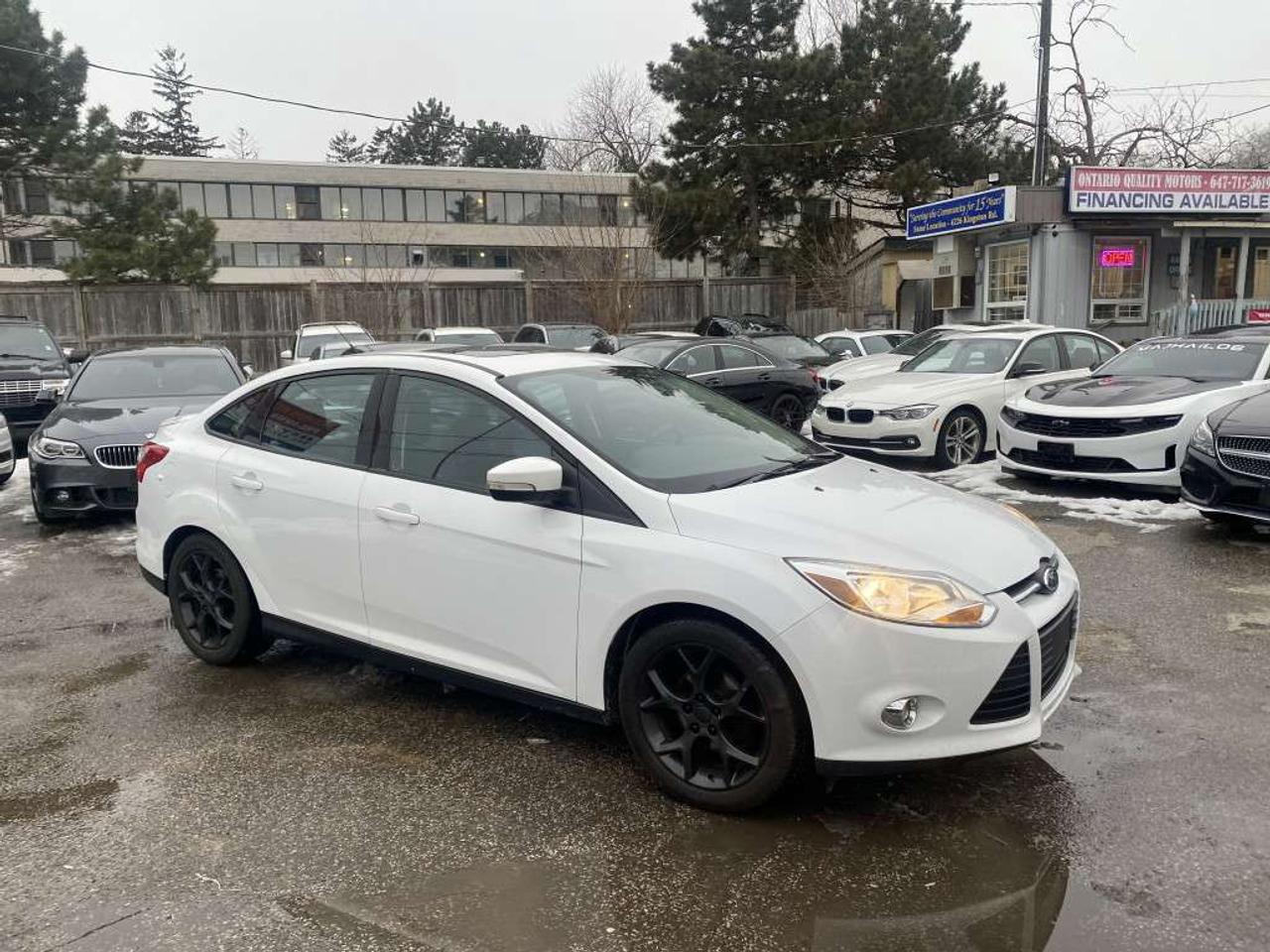 2013 Ford Focus 4dr Sdn Titanium Photo
