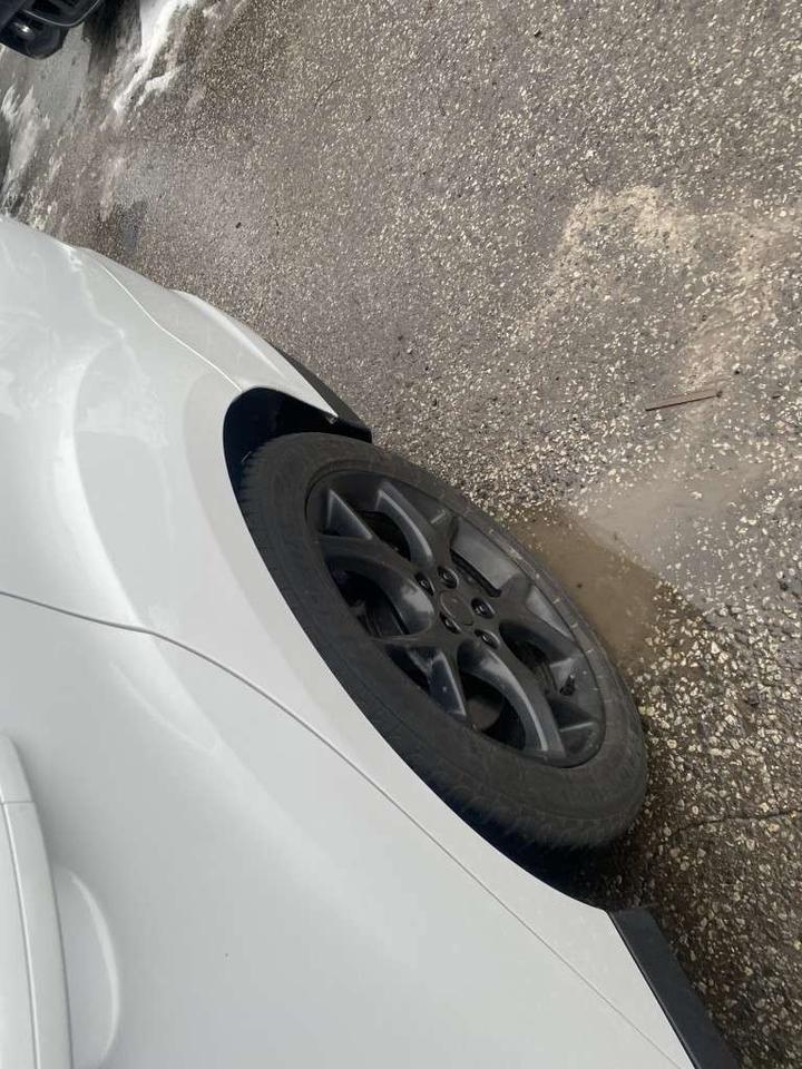2013 Ford Focus 4dr Sdn Titanium Photo