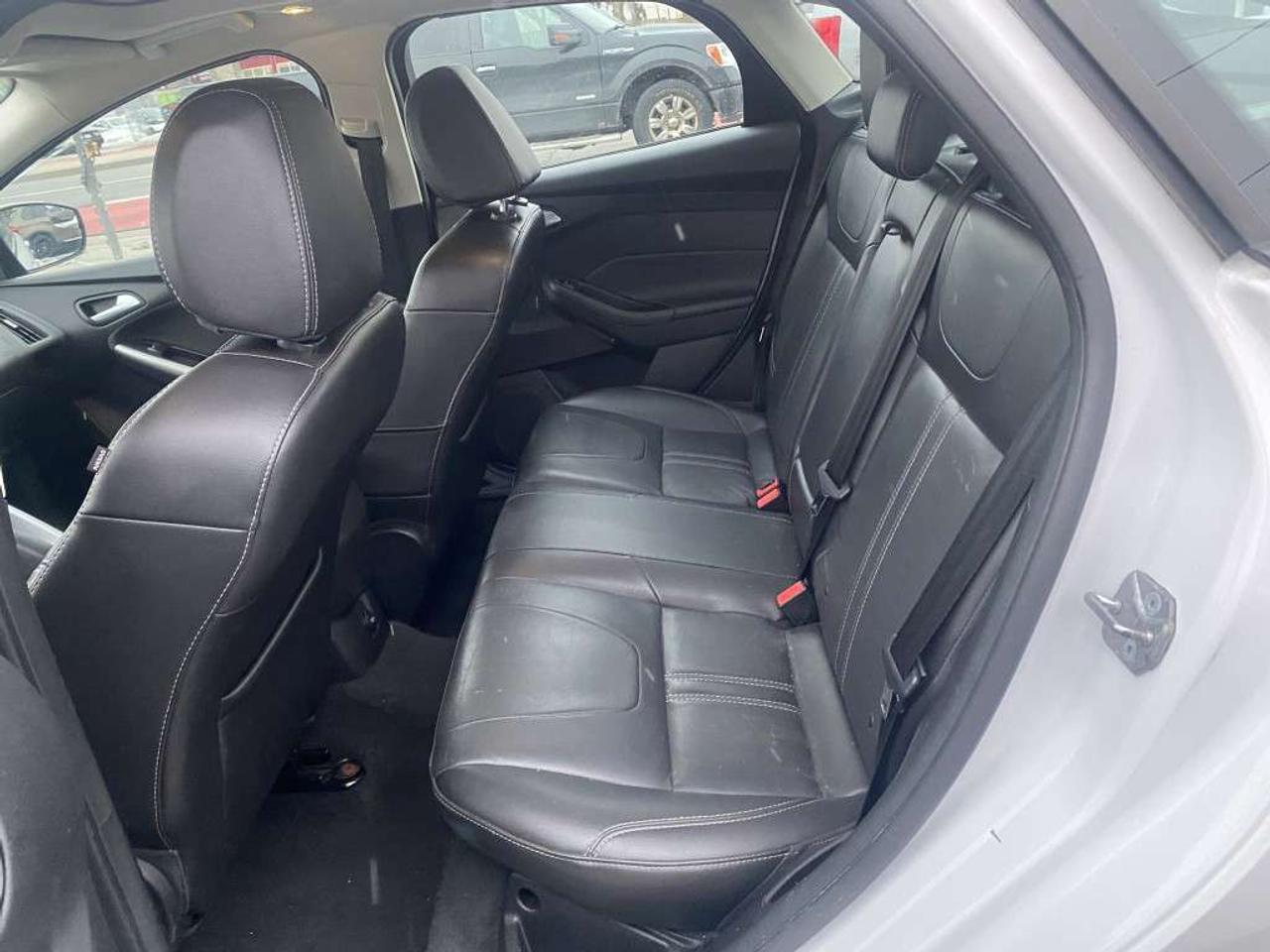 2013 Ford Focus 4dr Sdn Titanium Photo