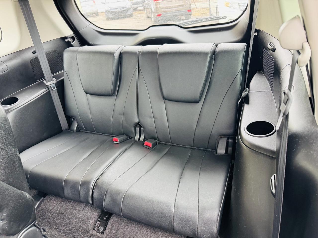2017 Mazda Mazda 5 Grand Touring Photo