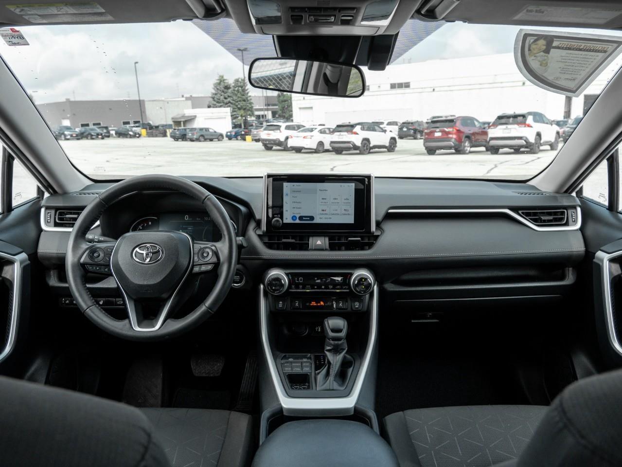 2024 Toyota RAV4 XLE 4dr All-wheel Drive Photo