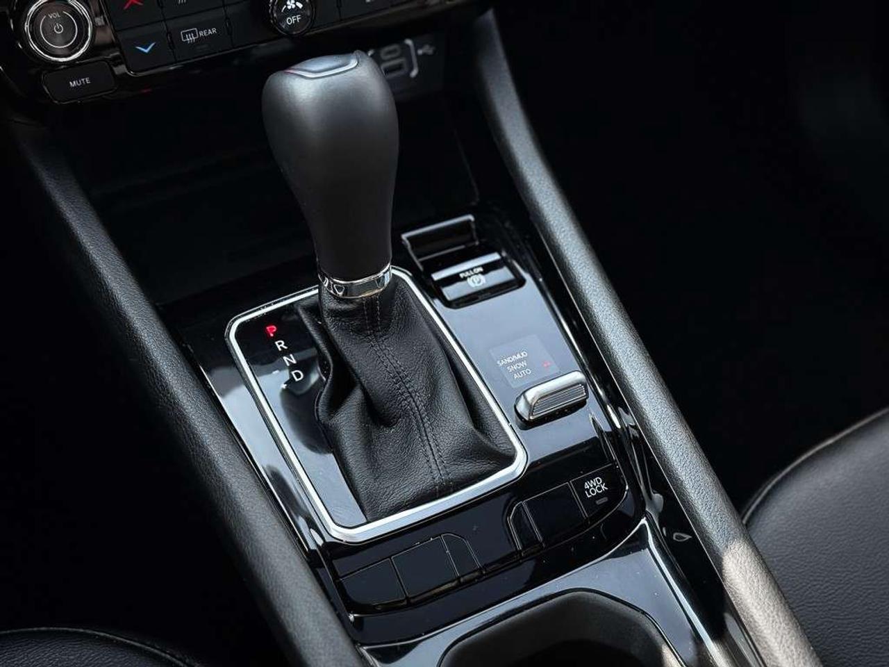 2026 Jeep Compass Limited   LIMITED ALTITUDE PKG   PANO ROOF   ALPINE AUDIO   ACTIVE DRIVING ASSIST Photo