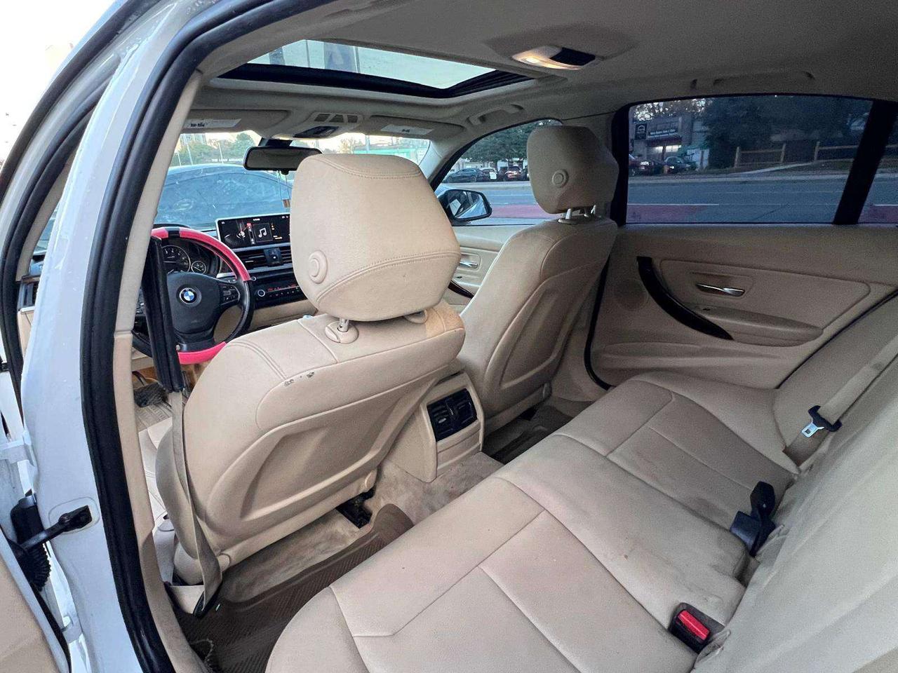 2013 BMW 3 Series 4dr Sdn 328i xDrive AWD Photo