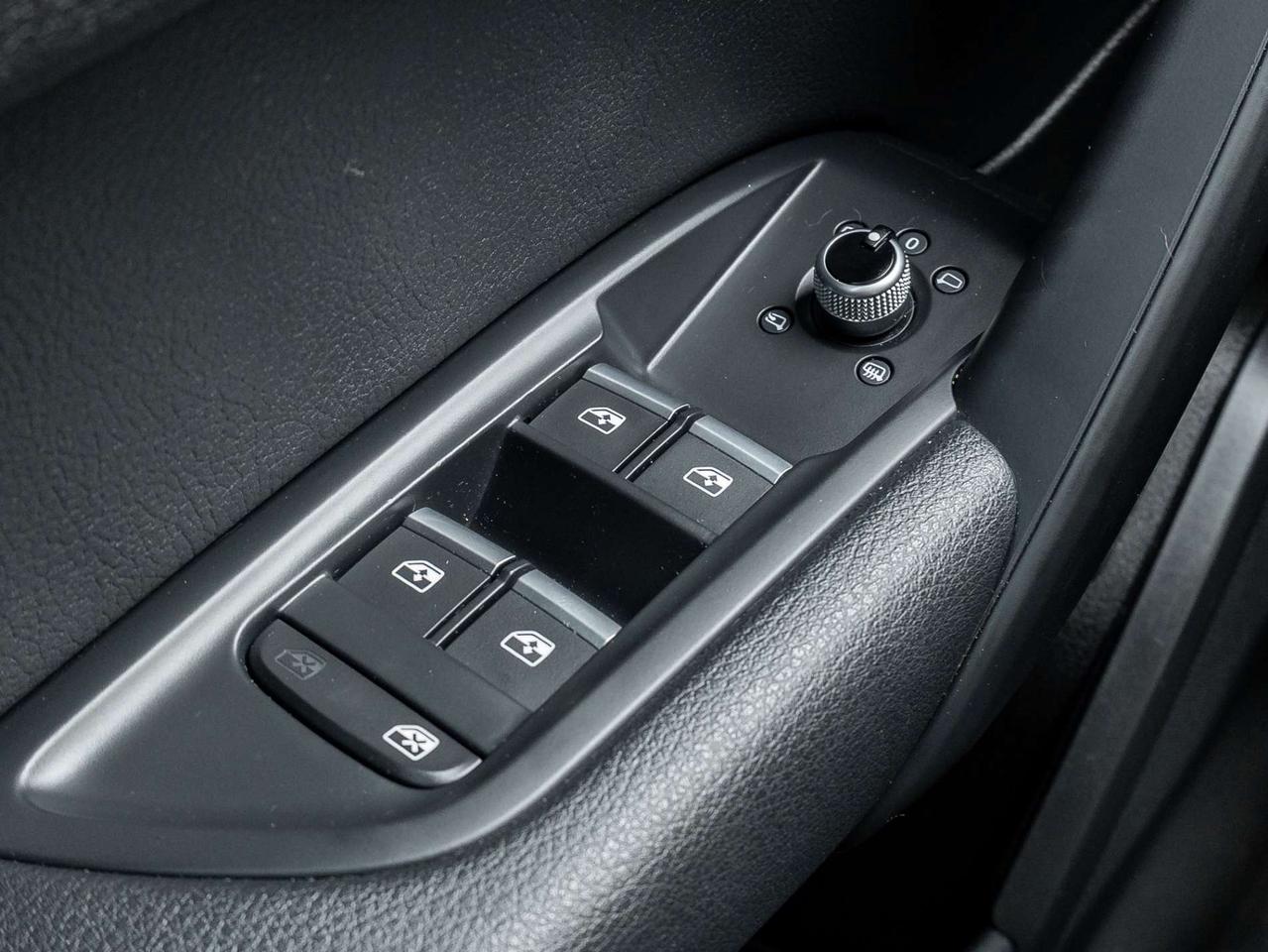 2018 Audi Q5 TFSI Quattro Progressiv -Dealer Serviced-360 Cam-Pano-Navi Photo