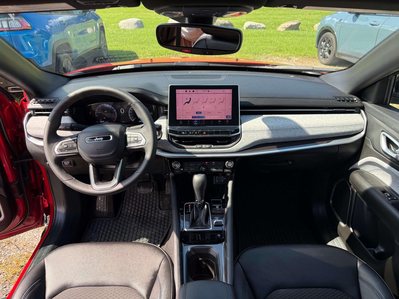 2024 Jeep Compass North - htd seats - remote start Photo