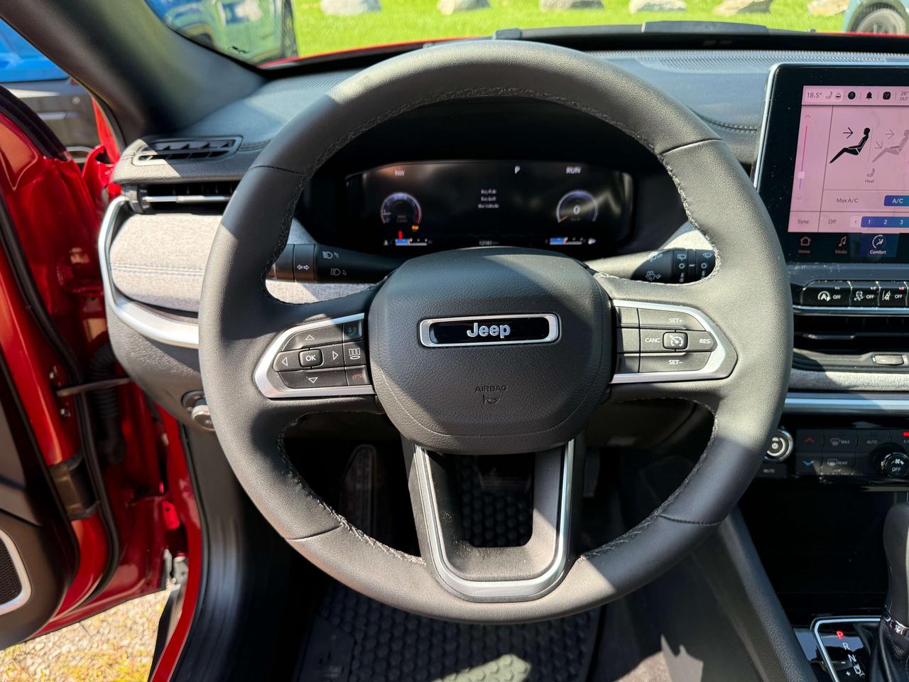 2024 Jeep Compass North - htd seats - remote start Photo