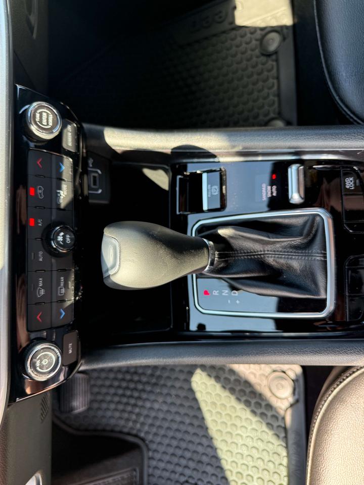 2024 Jeep Compass North - htd seats - remote start Photo