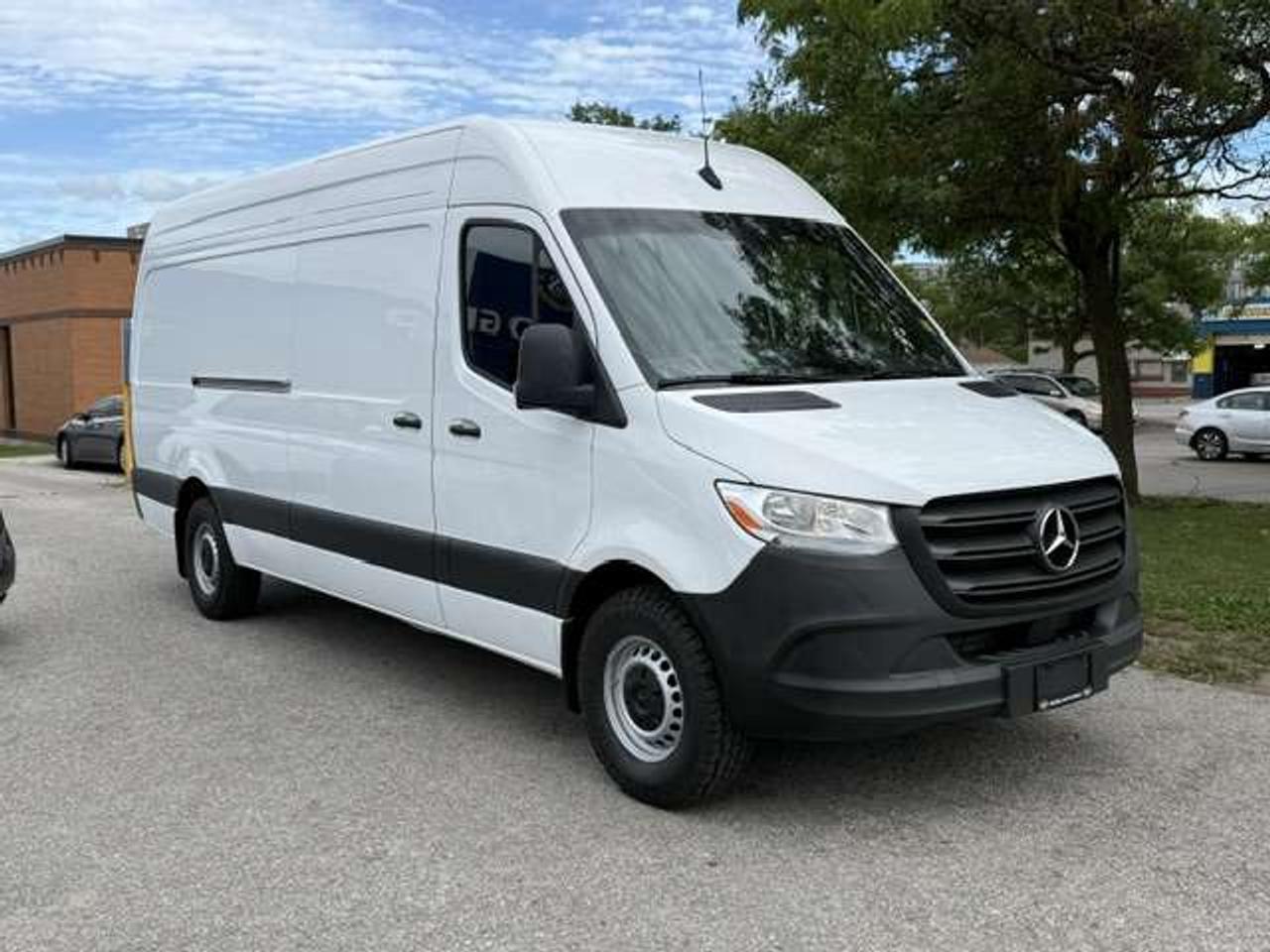 2025 Mercedes-Benz Sprinter 2500 170 LongWheel Base BCam Warranty Certified Photo1