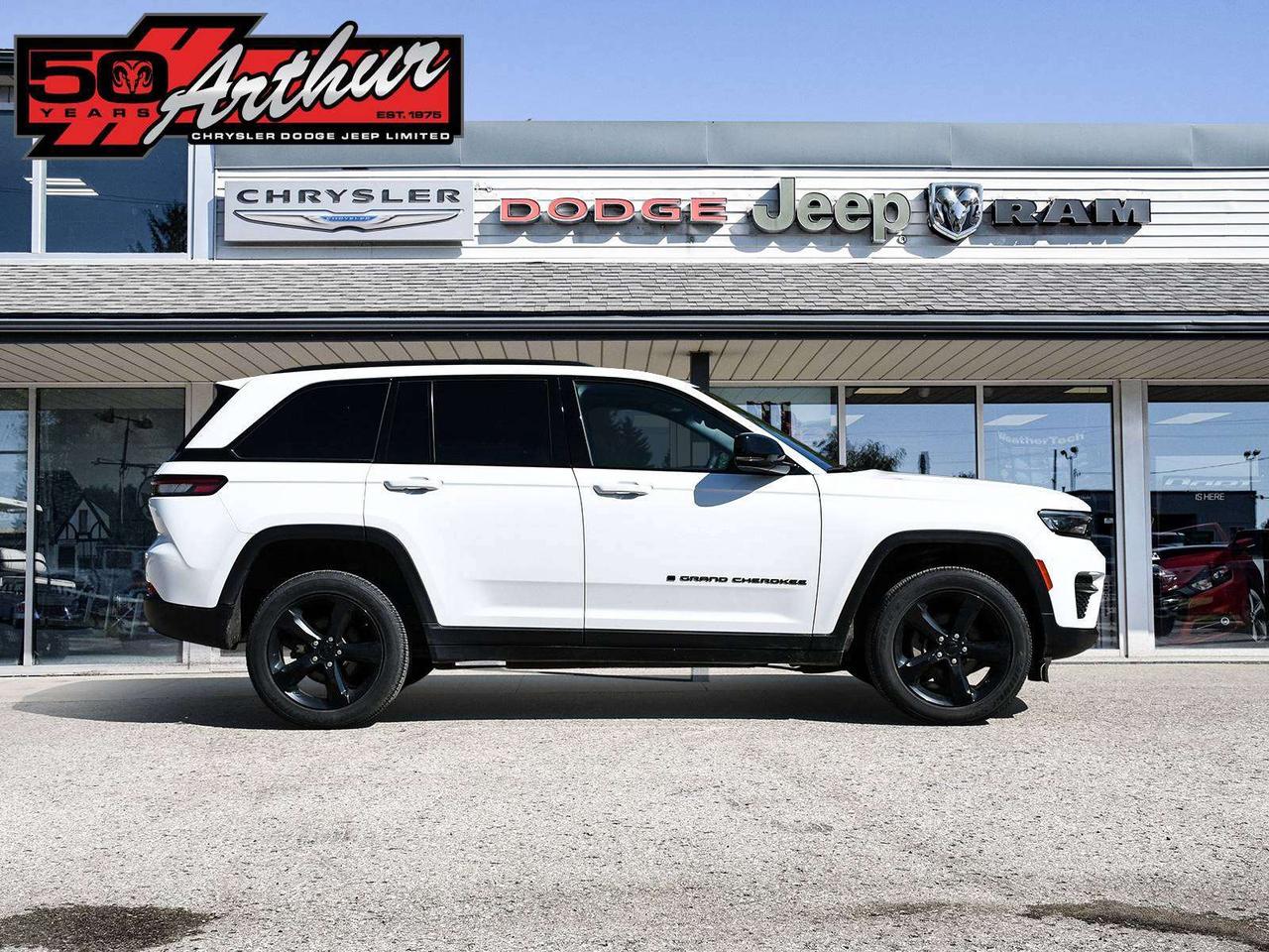 2024 Jeep Grand Cherokee ALTITUDE 4X4 Photo