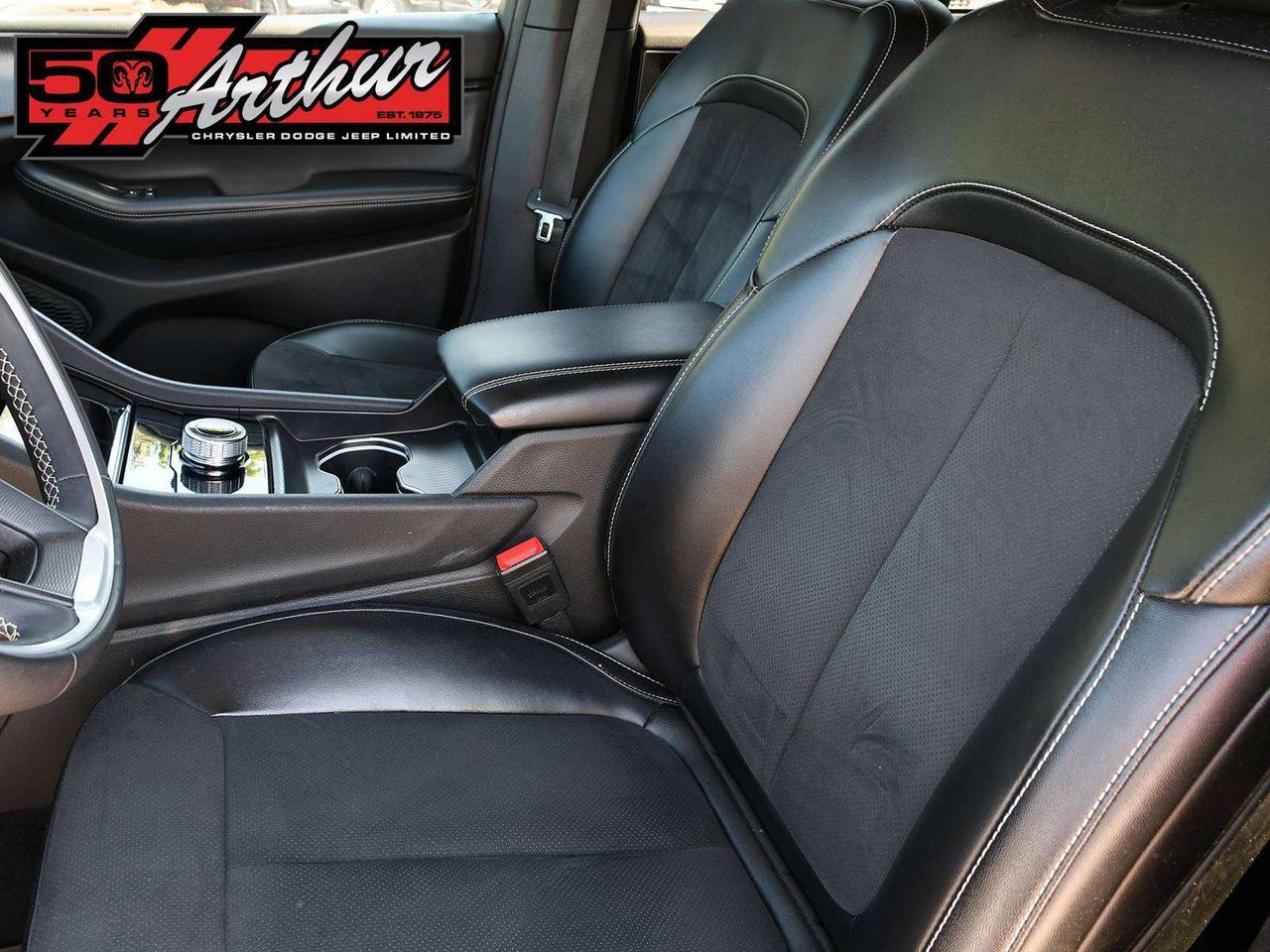 2024 Jeep Grand Cherokee ALTITUDE 4X4 Photo
