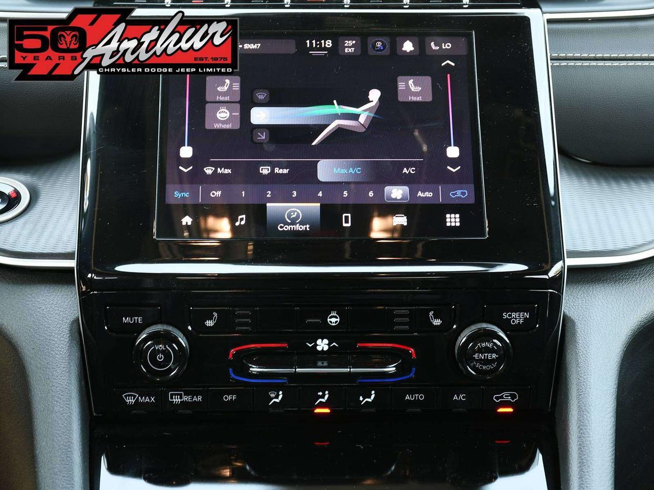 2024 Jeep Grand Cherokee ALTITUDE 4X4 Photo