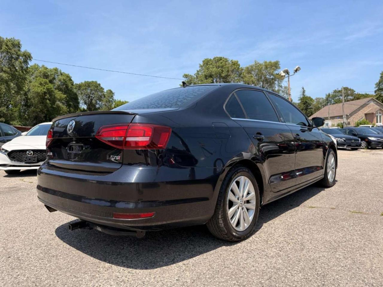 2017 Volkswagen Jetta Wolfsburg Edition Photo