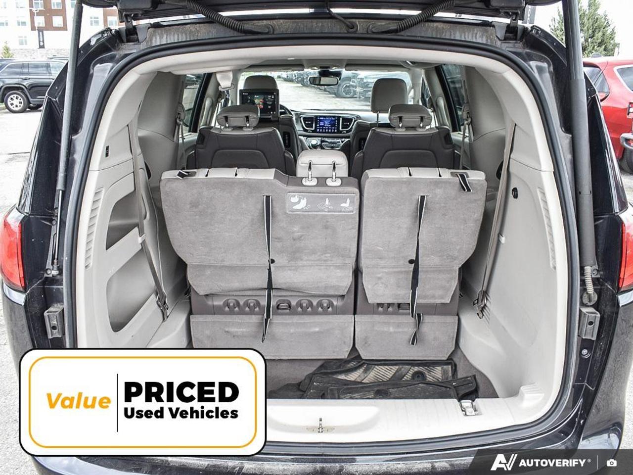 2017 Chrysler Pacifica Touring-L Plus Passenger Van Photo