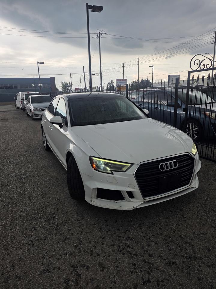 2018 Audi A3 Premium Photo1