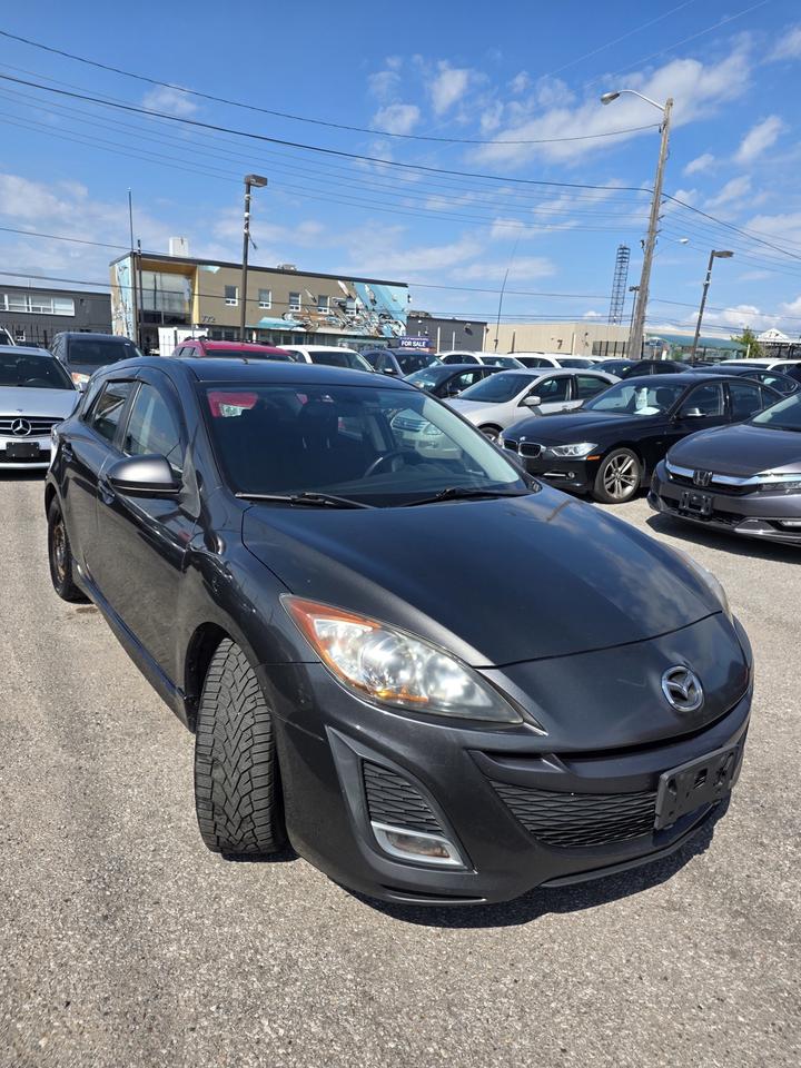 2011 Mazda MAZDA3 s Touring Photo5