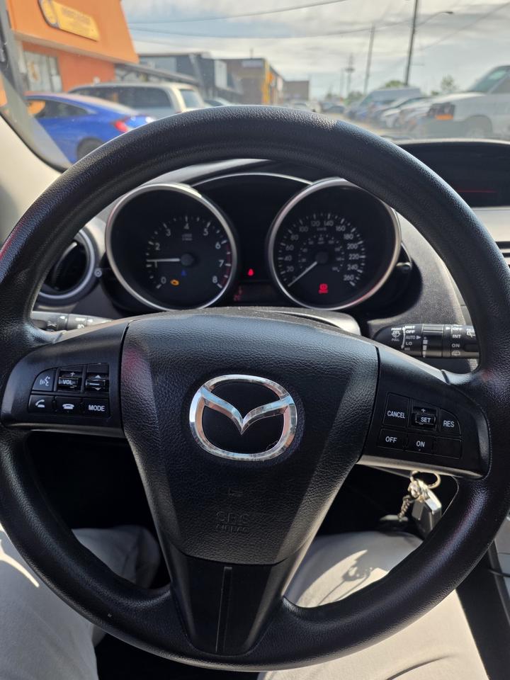 2011 Mazda MAZDA3 s Touring Photo