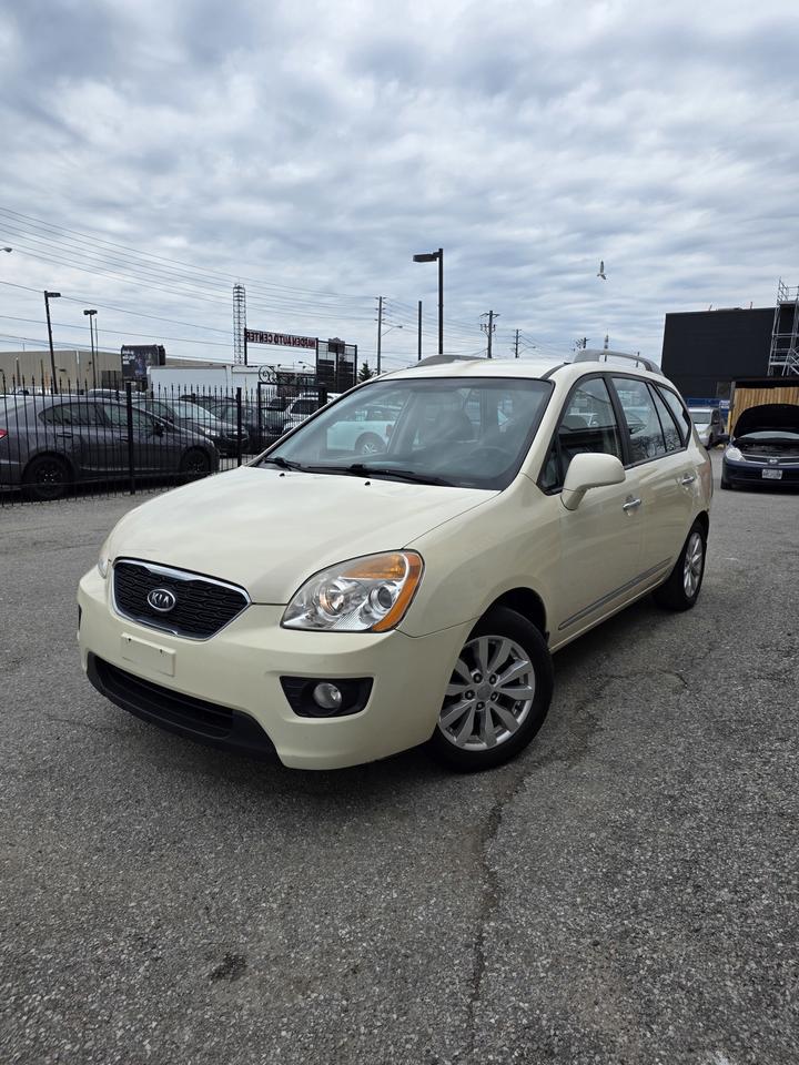 2012 Kia Rondo EX Photo0