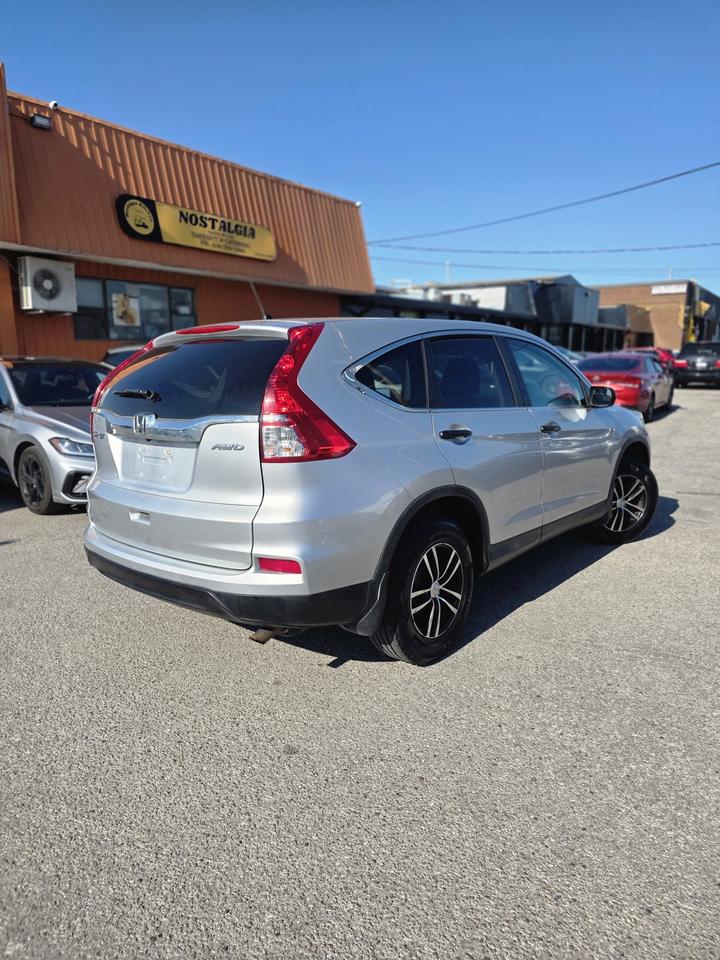 2016 Honda CR-V LX Photo