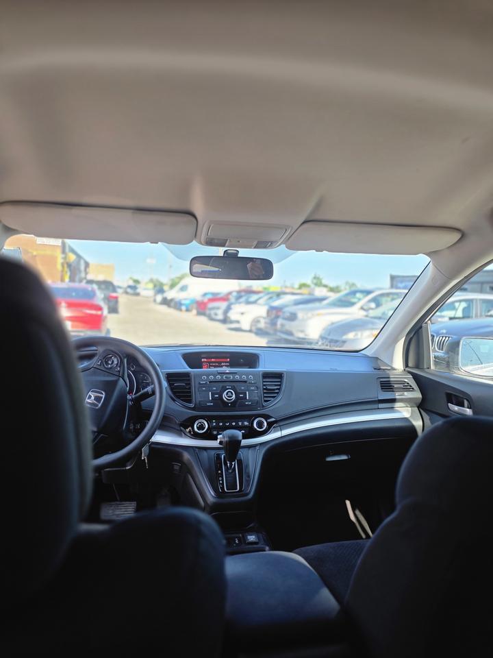 2016 Honda CR-V LX Photo