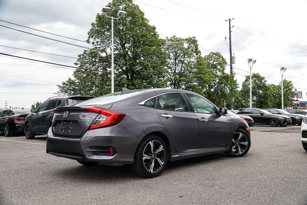 2017 Honda Civic 4dr CVT Touring Photo