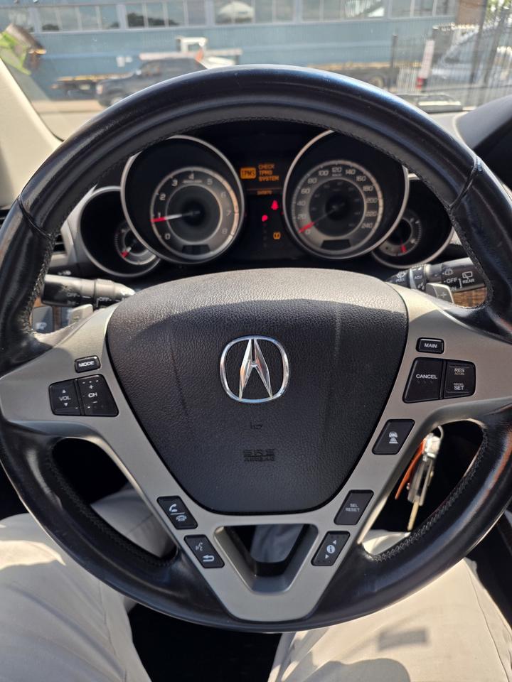 2011 Acura MDX ADVANCE Photo