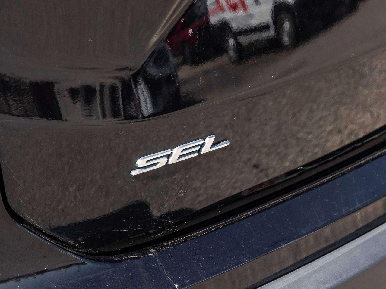 2023 Ford Edge SEL  AWD   CAMERA   ALLOY WHEELS Photo