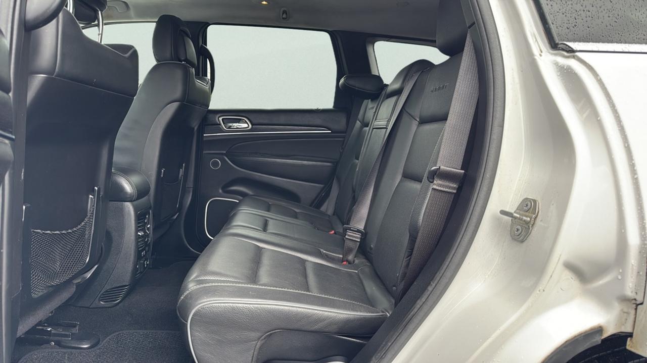 2021 Jeep Grand Cherokee 5.7L V8 Hemi, Leather, Heated & Cooled Seats Photo
