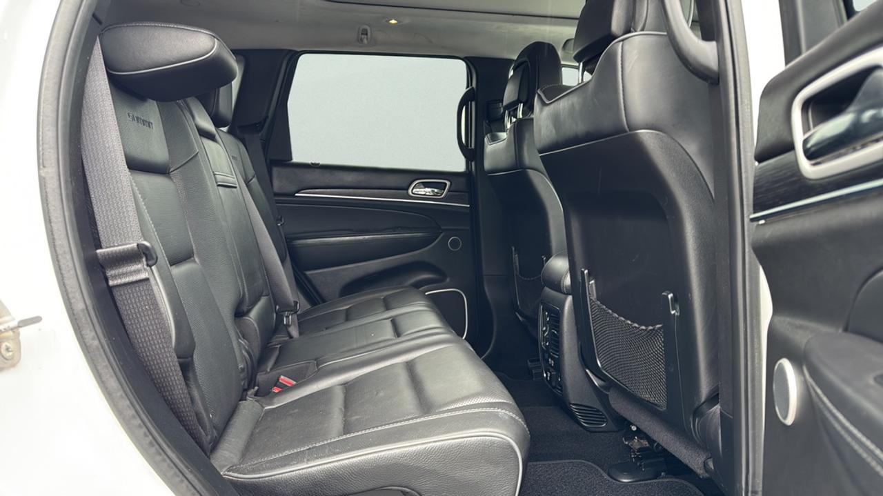 2021 Jeep Grand Cherokee 5.7L V8 Hemi, Leather, Heated & Cooled Seats Photo