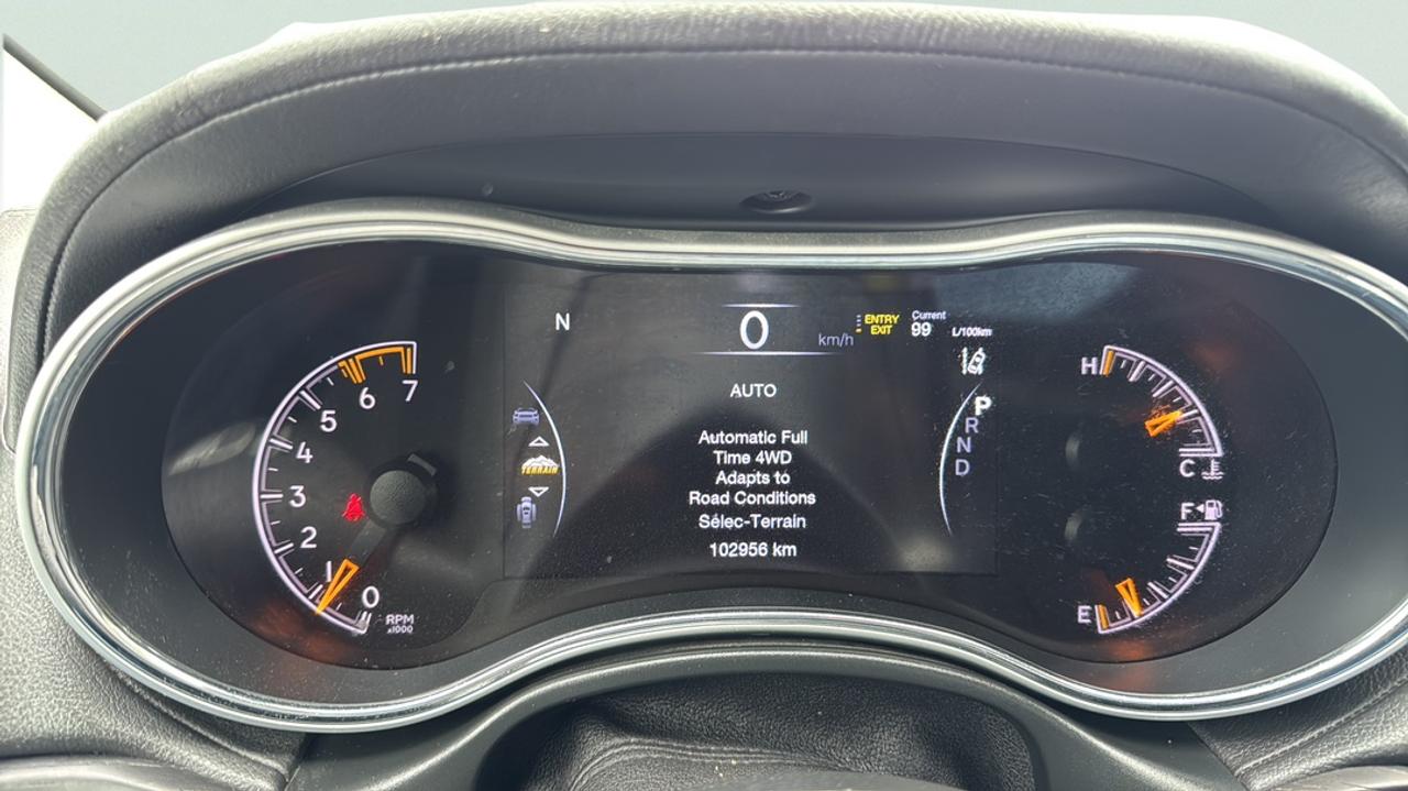 2021 Jeep Grand Cherokee 5.7L V8 Hemi, Leather, Heated & Cooled Seats Photo