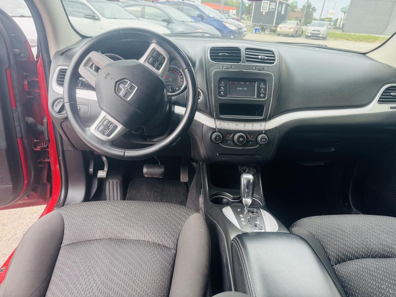 2016 Dodge Journey SXT Photo