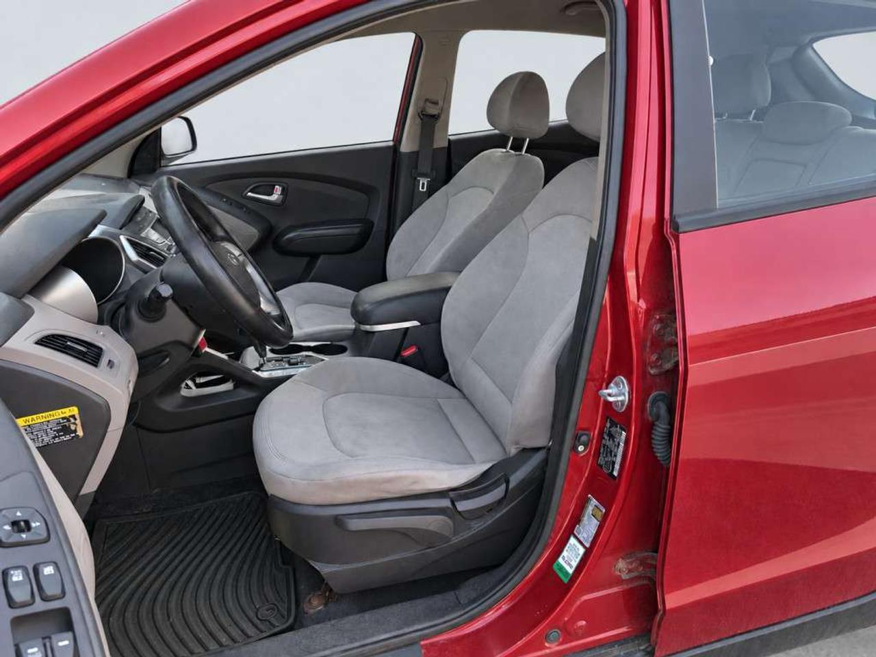 2013 Hyundai Tucson GL AWD   Well maintained   Service records Photo