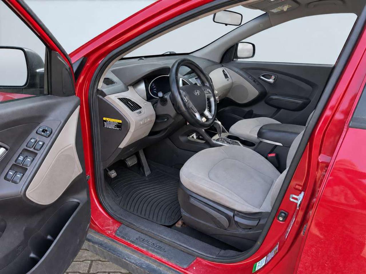 2013 Hyundai Tucson GL AWD   Well maintained   Service records Photo