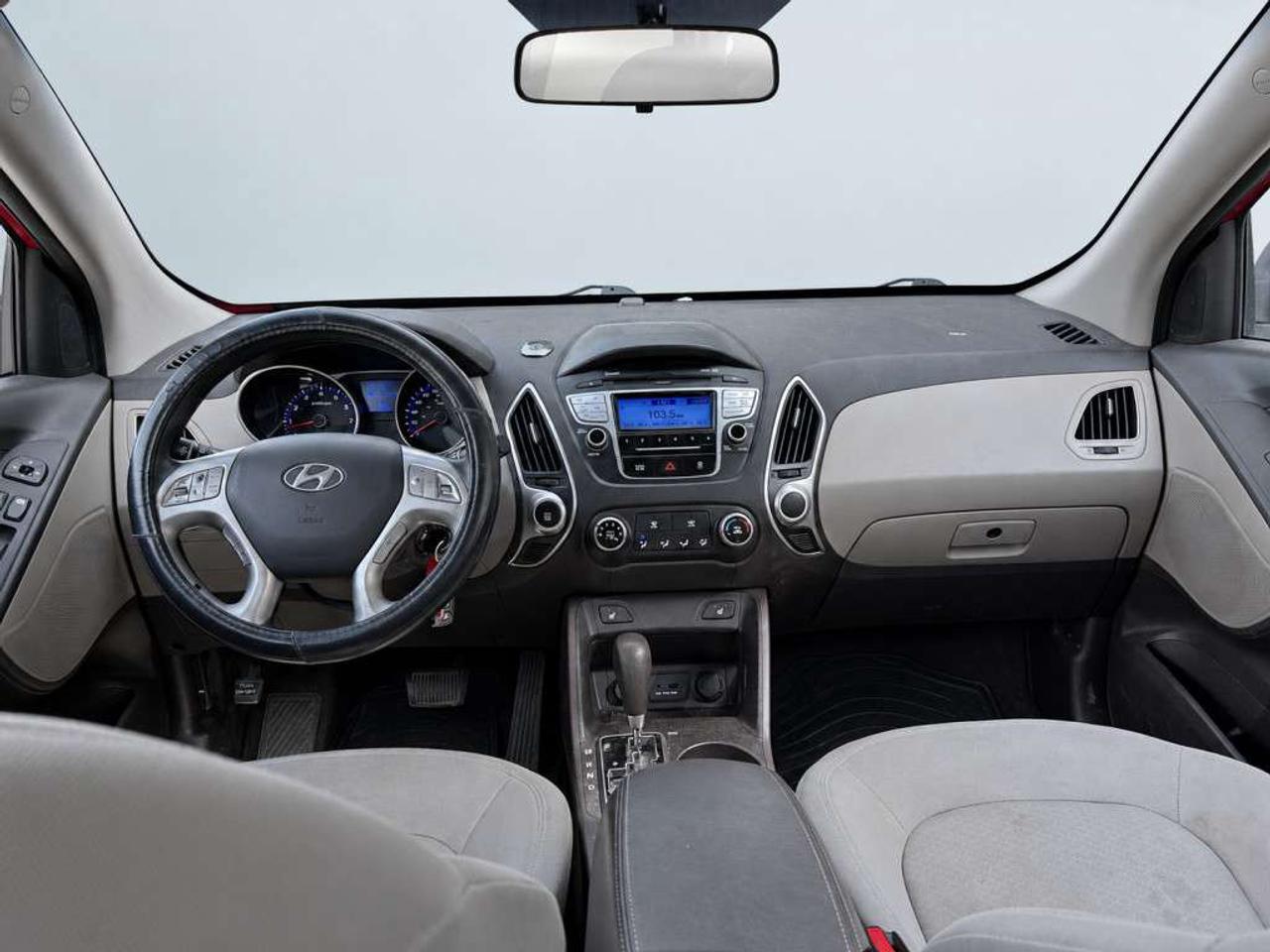 2013 Hyundai Tucson GL AWD   Well maintained   Service records Photo